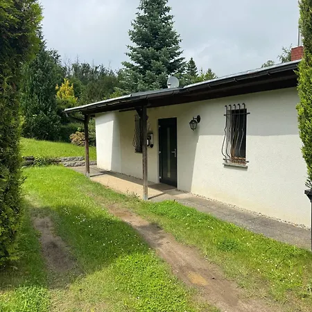 Kleine Lodge, Freistehend, Direkte Waldlage, Terrasse, Garten, Grill, Wlan * Wienrode