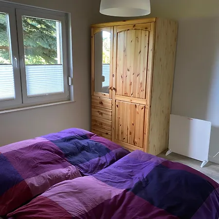 Kleine Lodge, Freistehend, Direkte Waldlage, Terrasse, Garten, Grill, Wlan بيت للعطل