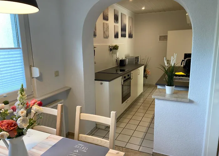 Kleine Lodge, Freistehend, Direkte Waldlage, Terrasse, Garten, Grill, Wlan Wienrode