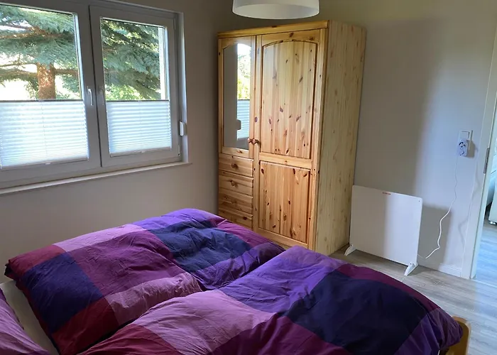 Kleine Lodge, Freistehend, Direkte Waldlage, Terrasse, Garten, Grill, Wlan بيت للعطل